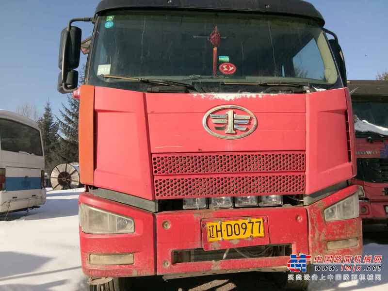 吉林出售转让二手2014年解放奥威J5PCA3252P2K2T1A自卸车