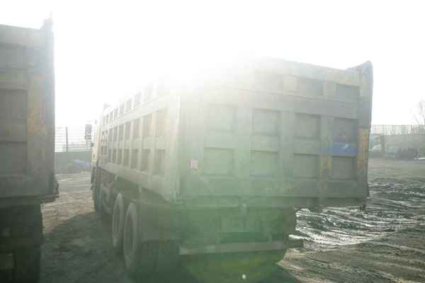 山西出售转让二手2013年红岩CQ3314CMG336自卸车