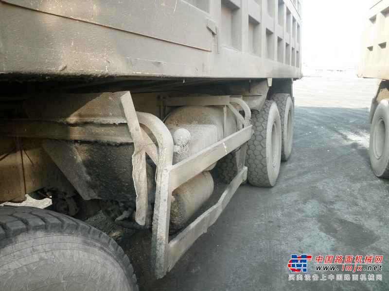 山西出售转让二手2013年红岩CQ3314CMG336自卸车