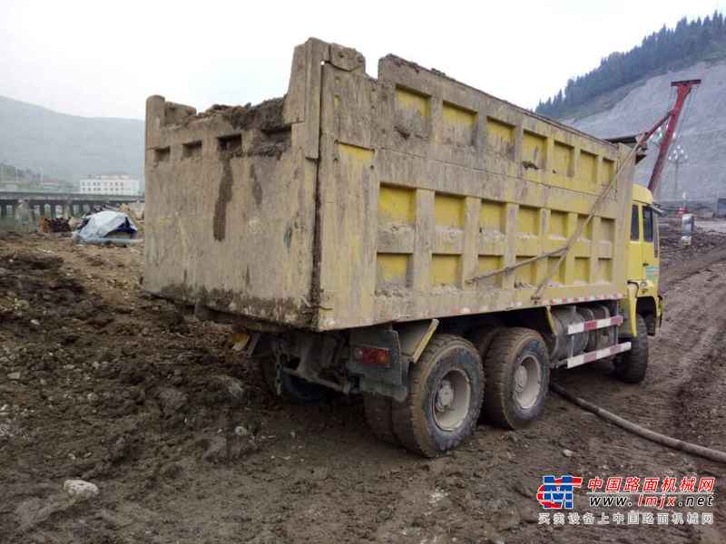 贵州出售转让二手2011年红岩CQ3254SMG324自卸车