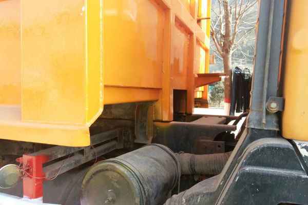 陕西出售转让二手2011年陕汽奥龙SX3254BM384自卸车