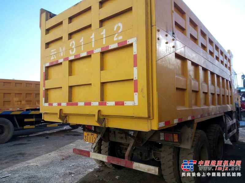 云南出售转让二手2010年红岩CQ3254SMHG384自卸车