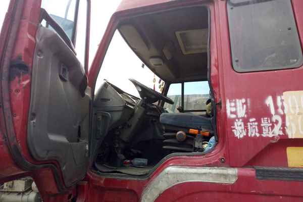 贵州出售转让二手2009年红岩CQ3254HMG384A自卸车