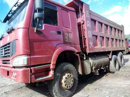 云南出售转让二手2013年中国重汽豪泺ZZ3257N3847C自卸车