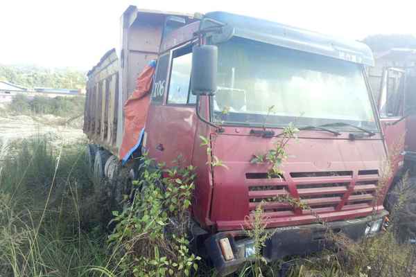 云南出售转让二手2007年陕汽奥龙SX3255UN384自卸车