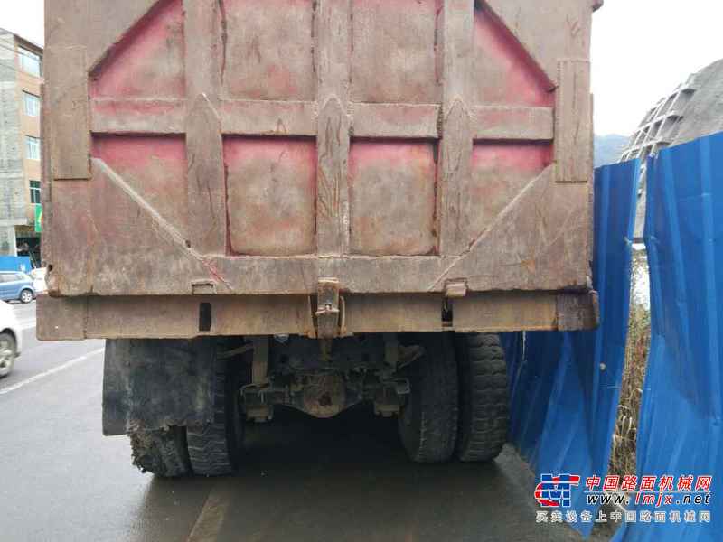贵州出售转让二手2010年中国重汽豪沃ZZ3257M2941自卸车