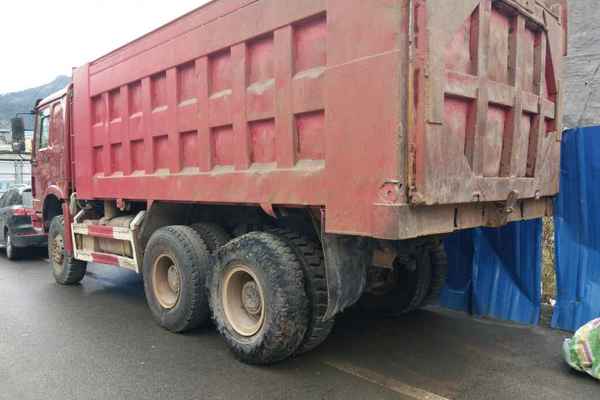 贵州出售转让二手2010年中国重汽豪沃ZZ3257M2941自卸车