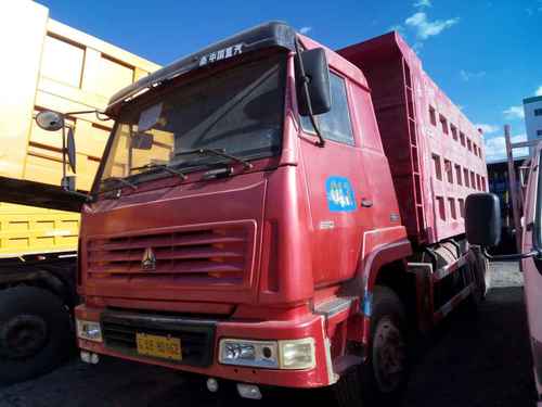 云南出售转让二手2009年中国重汽豪泺ZZ3327N3847D自卸车