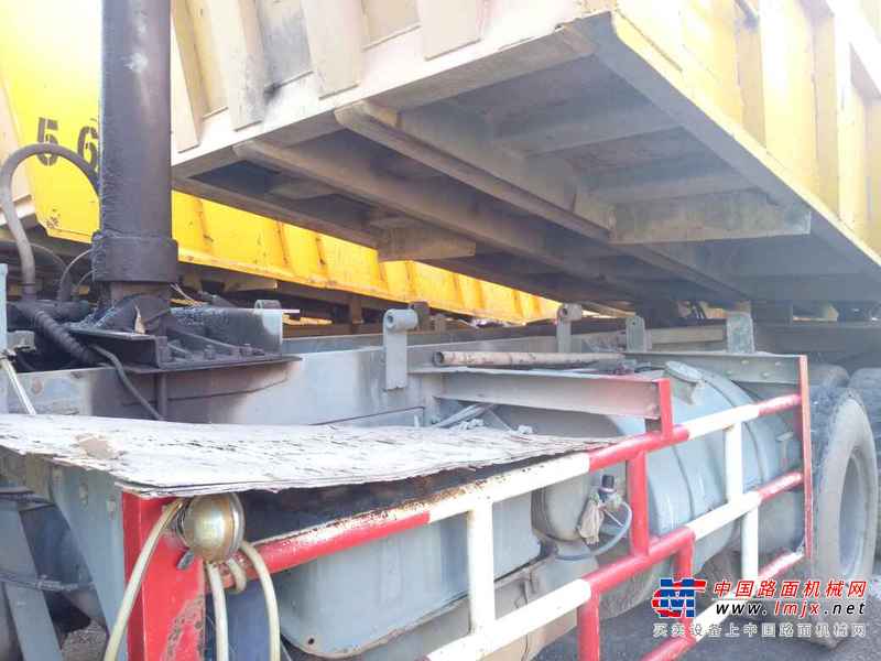 云南出售转让二手2011年红岩CQ3254SMHG384自卸车