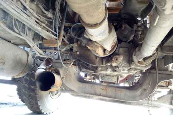 山西出售转让二手2010年陕汽奥龙SX3254BM384自卸车