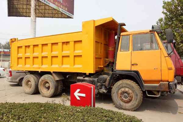 山西出售转让二手2010年陕汽奥龙SX3254BM384自卸车
