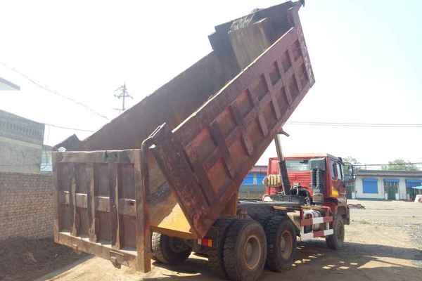 山西出售转让二手2010年中国重汽金王子ZZ3251N4641C1自卸车