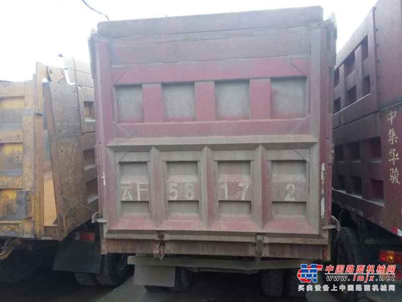 云南出售转让二手2014年中国重汽豪泺ZZ3257N3847C自卸车