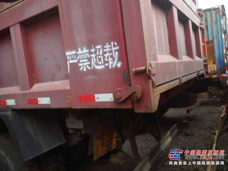 云南出售转让二手2008年东风柳汽乘龙LZ3310PEF自卸车