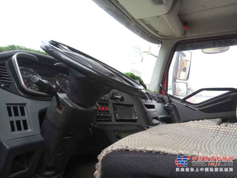 云南出售转让二手2014年解放奥威CA3250P66K24L1T1E自卸车