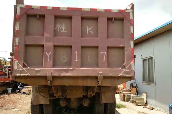云南出售转让二手2012年陕汽德龙SX32548P324自卸车