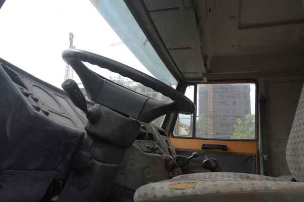 云南出售转让二手2011年陕汽奥龙SX3255BR384自卸车