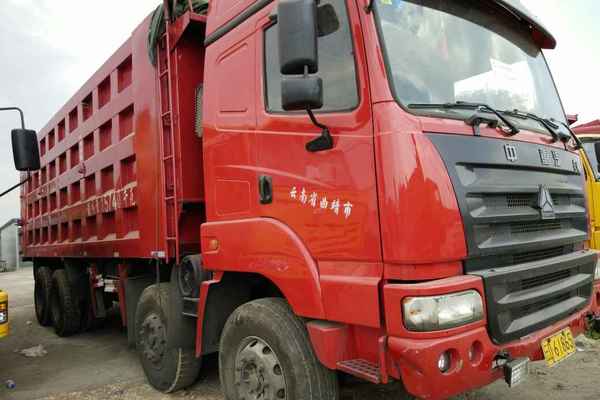 云南出售转让二手2011年中国重汽豪运ZZ5255GJBN3845C自卸车
