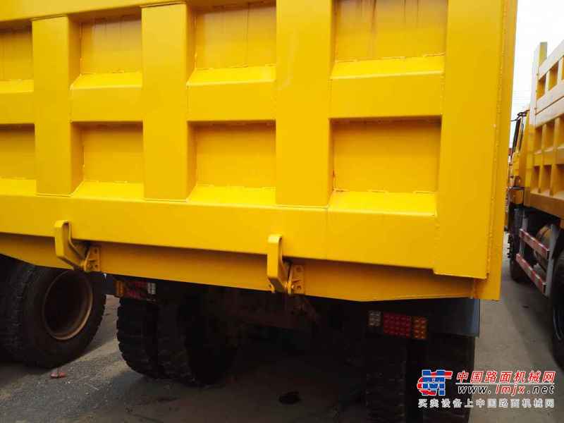 云南出售转让二手2012年红岩CQ3254SMG384自卸车