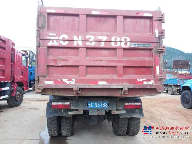 云南出售转让二手2015年东风DFL3251A1自卸车