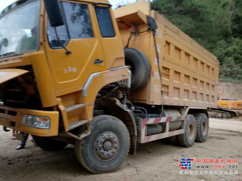 云南出售转让二手2015年红岩CQ3254SMG384自卸车