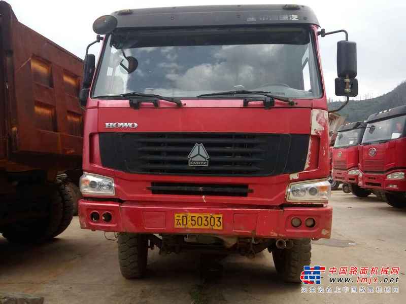 云南出售转让二手2013年中国重汽豪泺ZZ3257N3847C自卸车
