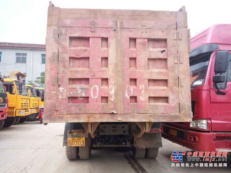 云南出售转让二手2013年中国重汽豪泺ZZ3257N3847C自卸车
