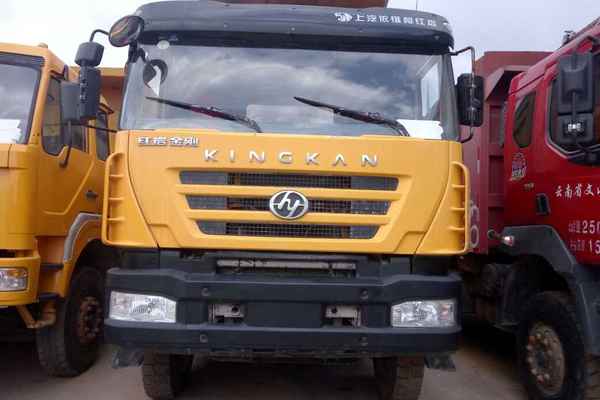云南出售转让二手2013年中国重汽豪沃ZZ3257N3847D1自卸车