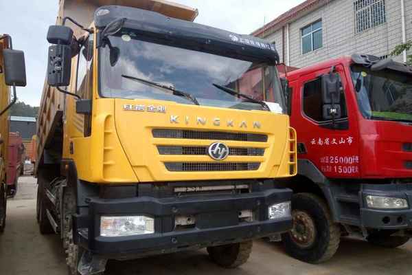 云南出售转让二手2013年中国重汽豪沃ZZ3257N3847D1自卸车