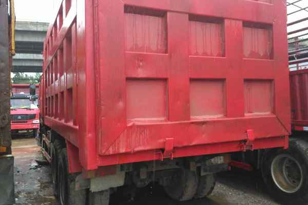 云南出售转让二手2013年中国重汽豪泺ZZ3257N3847A自卸车