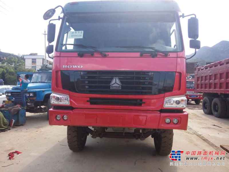 云南出售转让二手2014年中国重汽豪沃ZZ5437N466741自卸车