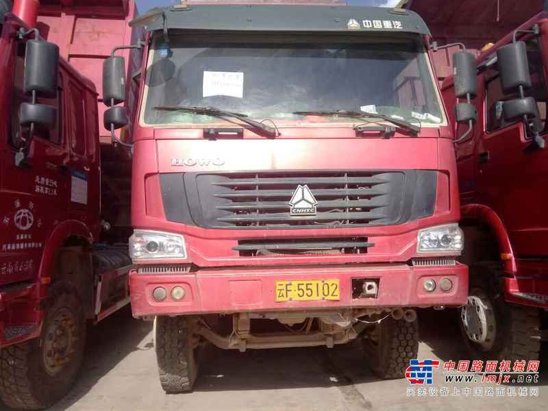云南出售转让二手2014年中国重汽豪沃ZZ5437N466741自卸车