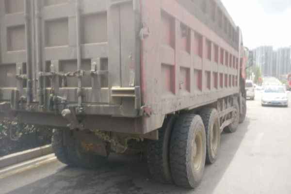 云南出售转让二手2012年中国重汽豪沃ZZ3257M2941自卸车