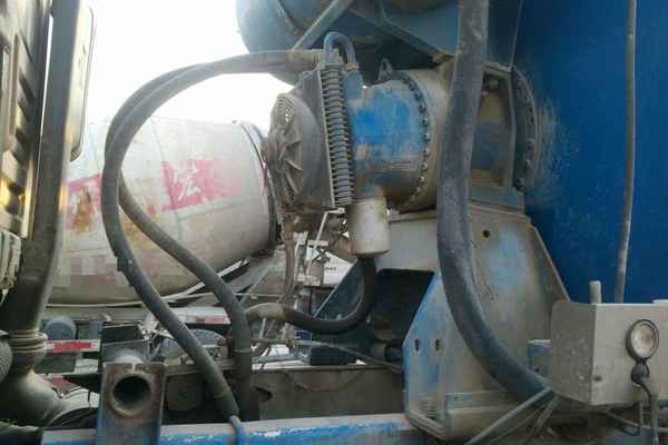 山西出售转让二手2013年陕汽德龙AH5256GJB7搅拌运输车