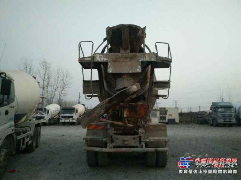 山东出售转让二手2010年中国重汽豪泺ZZ1317N3267C搅拌运输车