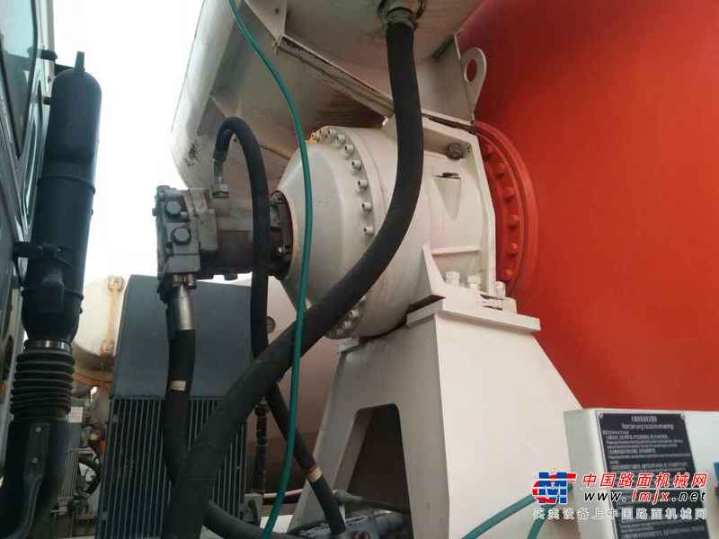 山东出售转让二手2016年中国重汽豪泺ZZ1317N3267C搅拌运输车