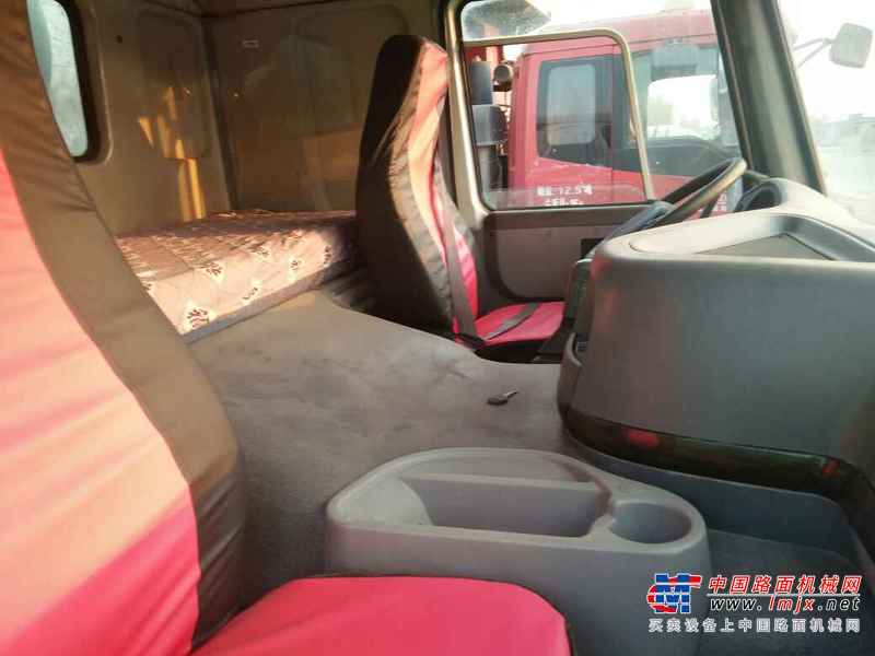山东出售转让二手2012年中国重汽豪泺ZZ1317N3267C搅拌运输车