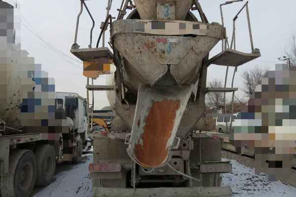 辽宁出售转让二手2008年中国重汽豪泺ZZ1317N3267C搅拌运输车