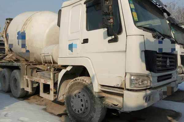 辽宁出售转让二手2008年中国重汽豪泺ZZ1317N3267D1搅拌运输车