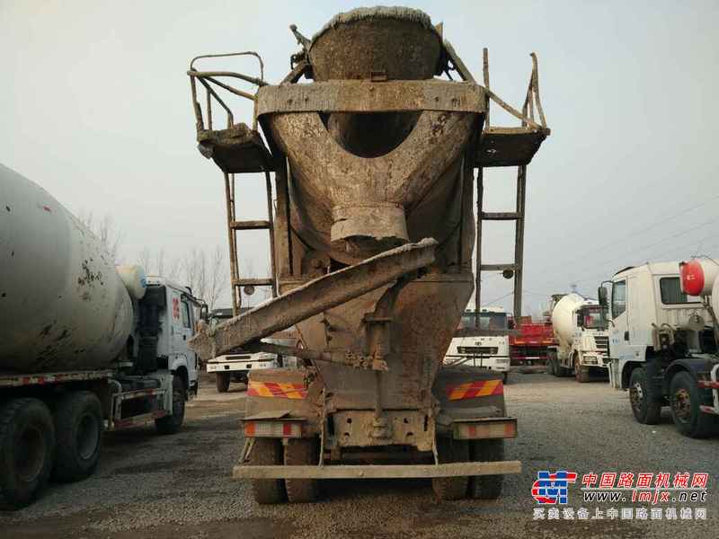 山东出售转让二手2010年中国重汽豪泺ZZ1317N3267C搅拌运输车