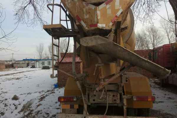 辽宁出售转让二手2008年中国重汽豪泺ZZ1317N3267D1搅拌运输车