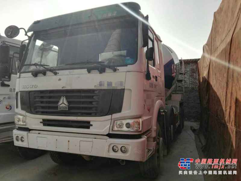 山西出售转让二手2012年中国重汽豪沃ZZ5253GJBN4241C1搅拌运输车