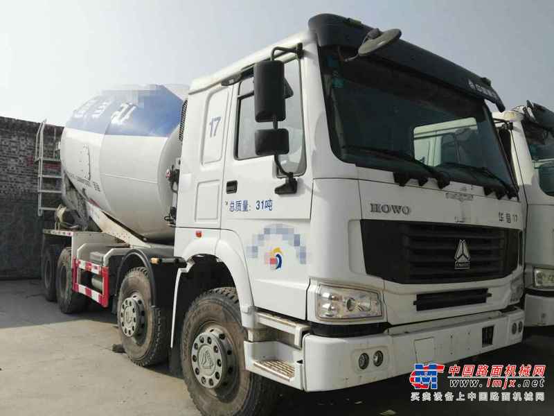 山西出售转让二手2012年中国重汽豪沃ZZ5253GJBN4241C1搅拌运输车