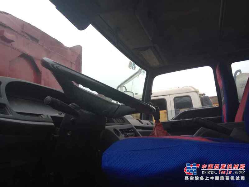 云南出售转让二手2014年东风DLF3250A1搅拌运输车