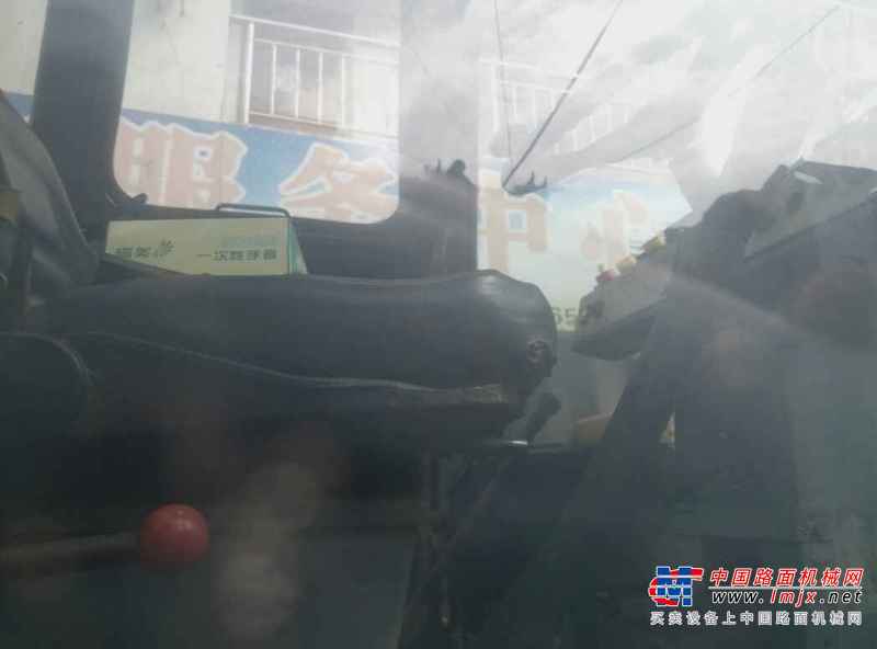 陕西出售转让二手8000小时2007年徐工YZ18JC单钢轮压路机