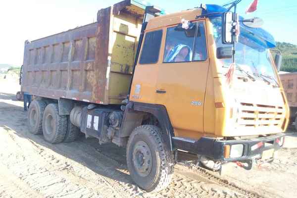 山西出售转让二手2010年陕汽奥龙SX3254BM384自卸车