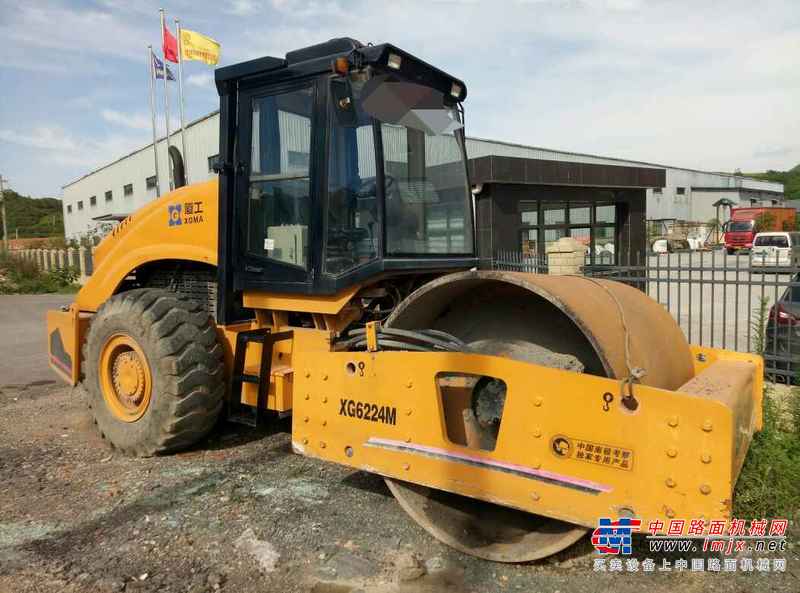 贵州出售转让二手3100小时2015年厦工XG6224M单钢轮压路机