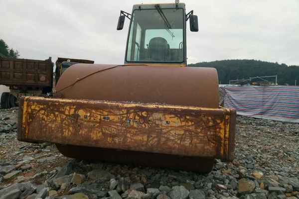 贵州出售转让二手14000小时2005年山推SR20M单钢轮压路机