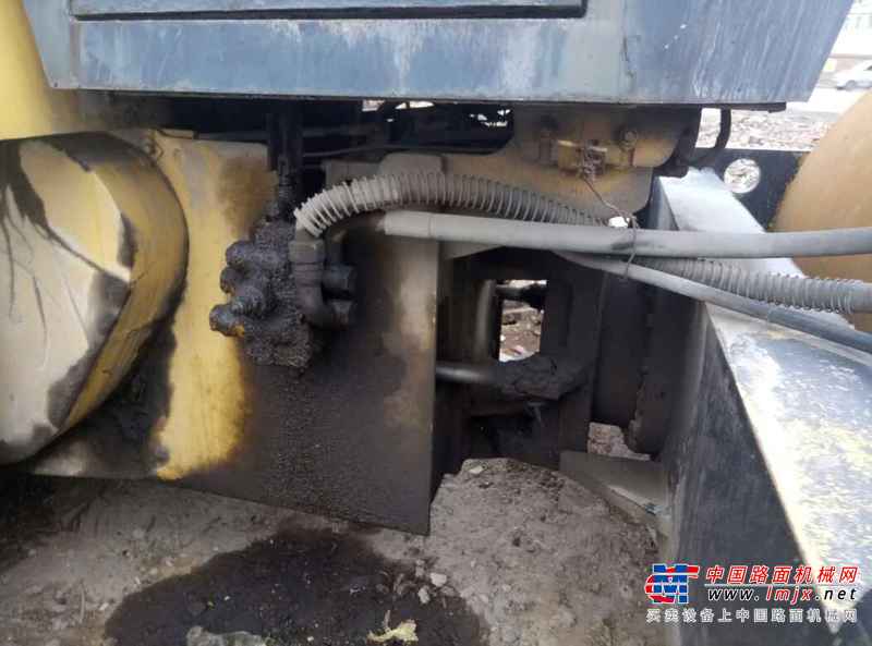 山西出售转让二手8900小时2005年洛阳路通LTK220B单钢轮压路机