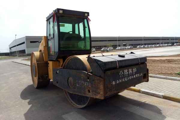 山西出售转让二手6800小时2008年洛阳路通LTJ2125三轮压路机